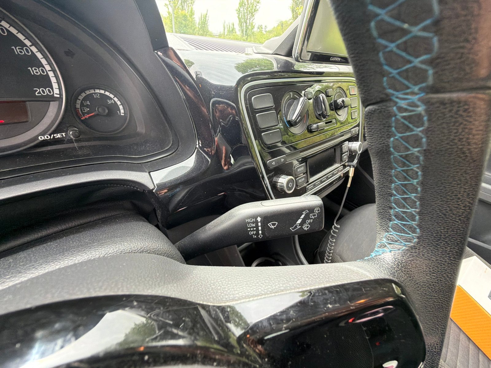 Volkswagen Up « édition cup »1,0 MPI 75 Ch