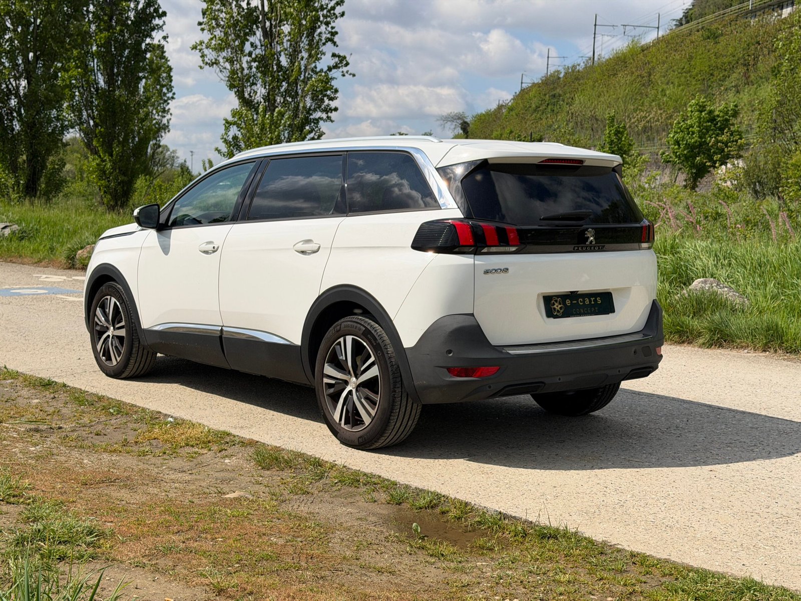 Peugeot 5008 7 PL 165 Ch Allure Pack sport