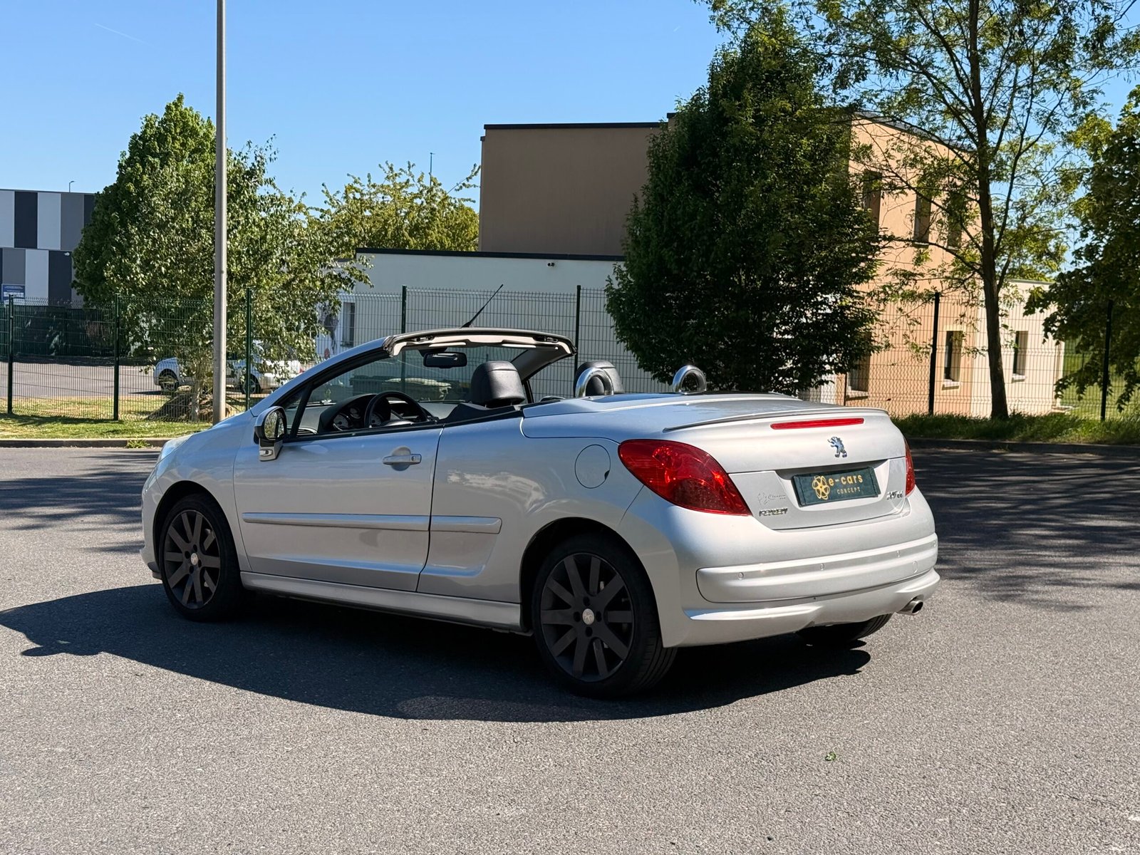 PEUGEOT 207 CC 1.6 e 120cv / Griffe