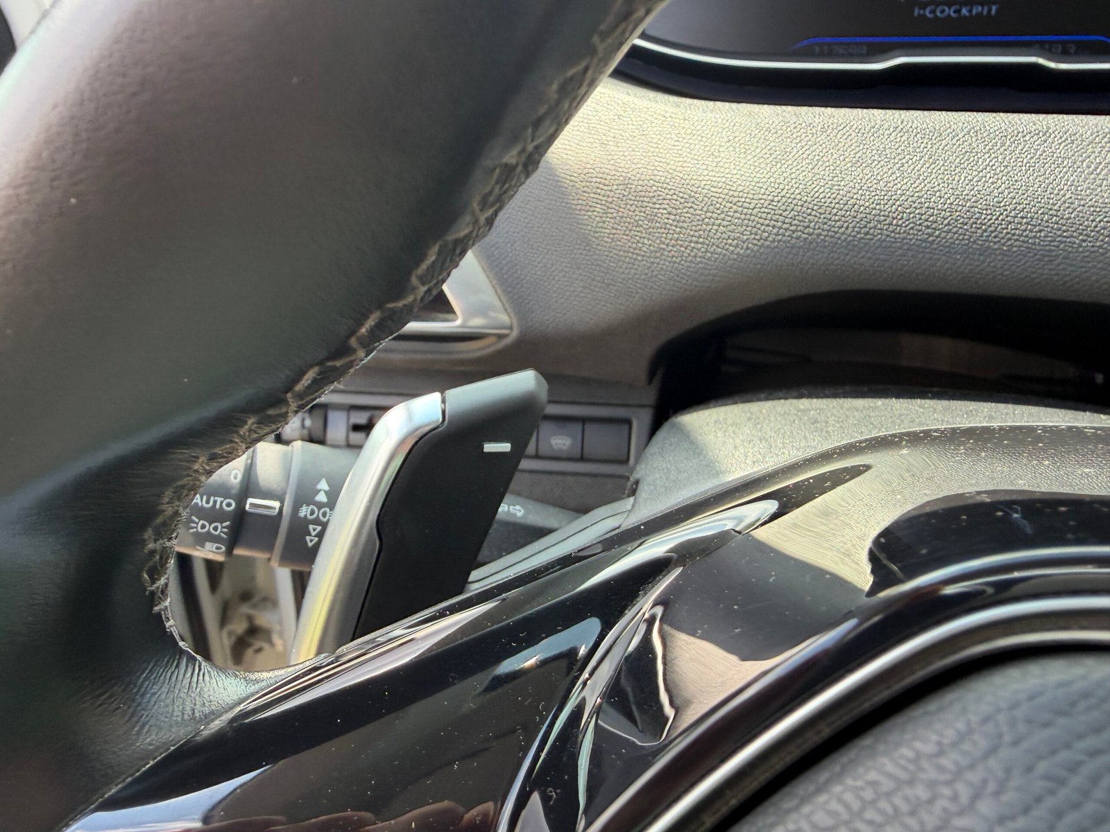 Peugeot 5008 7 PL 165 Ch Allure Pack sport