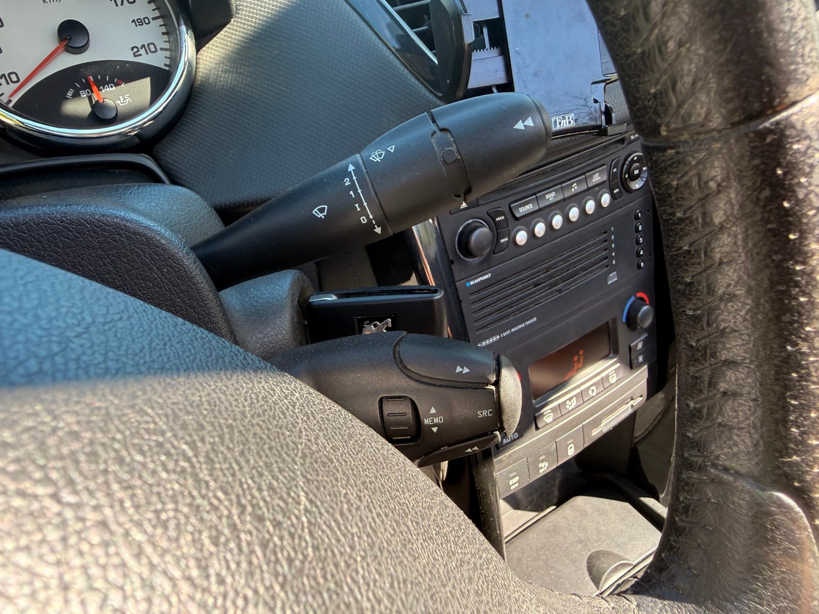 PEUGEOT 207 CC 1.6 e 120cv / Griffe