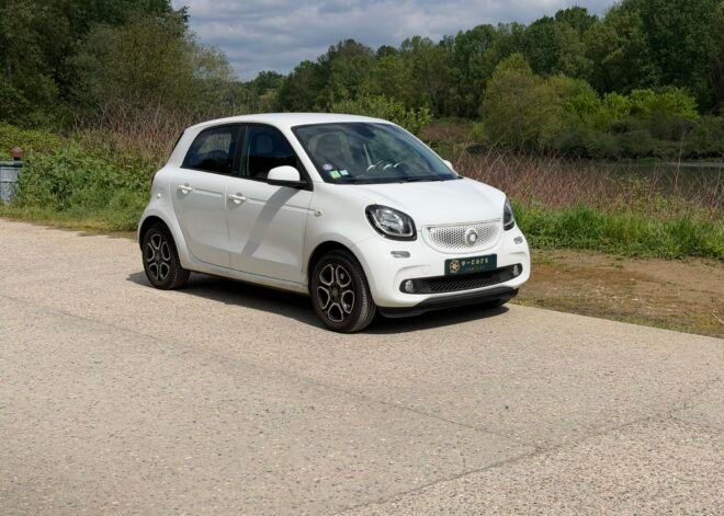 Smart FourFour automatique 1,0 sce 71ch