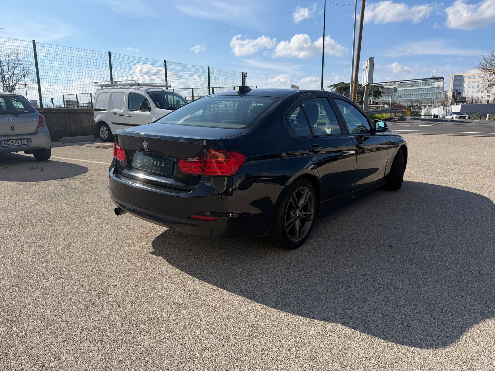 BMW série 3 320i Lounge 184cv