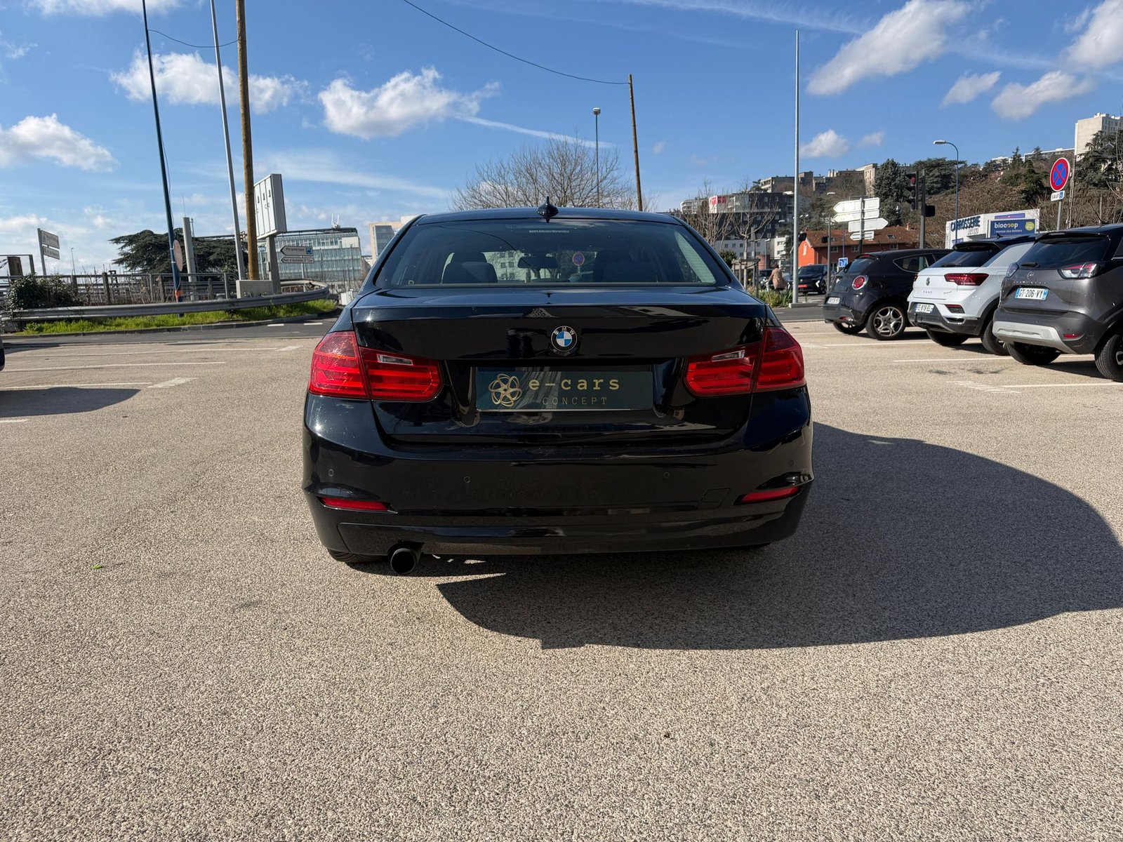 BMW série 3 320i Lounge 184cv