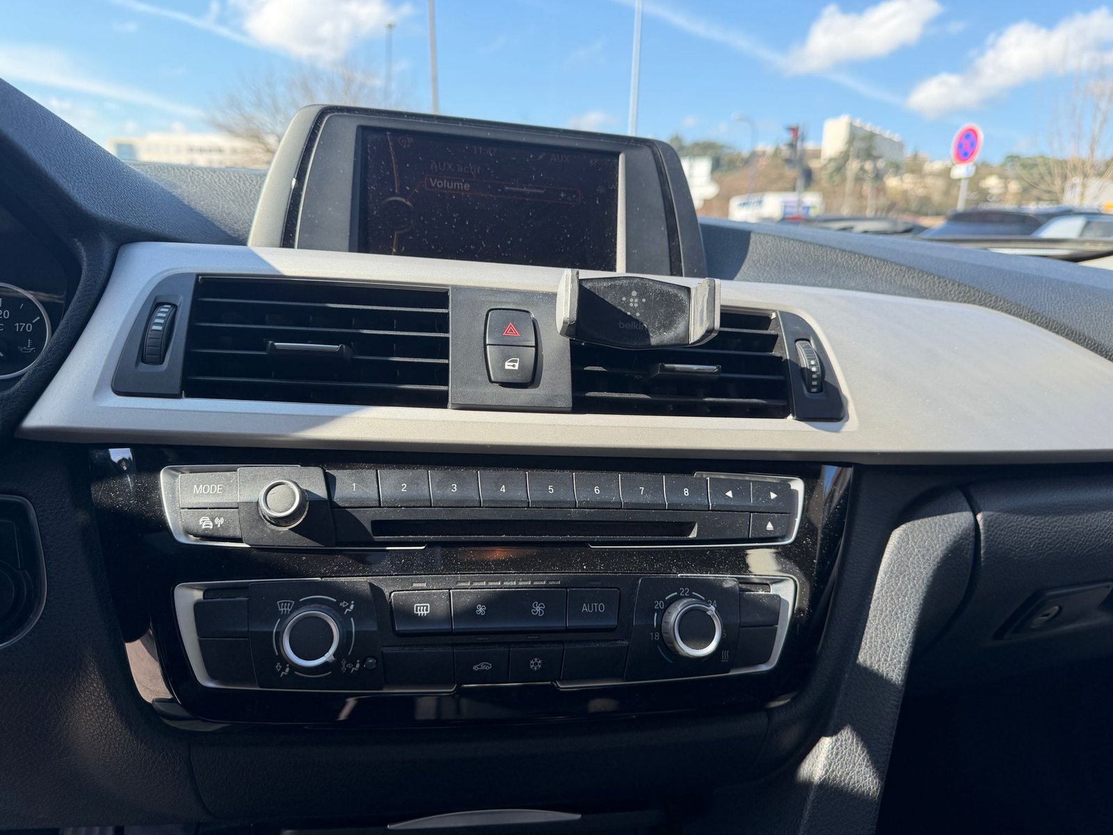 BMW série 3 320i Lounge 184cv