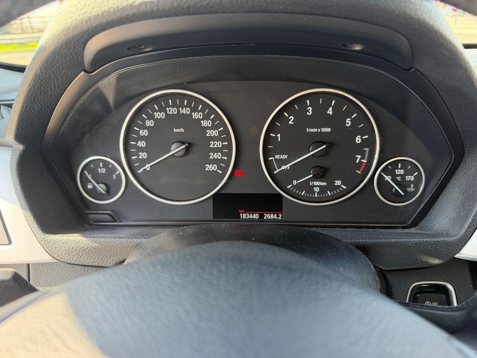 BMW série 3 320i Lounge 184cv