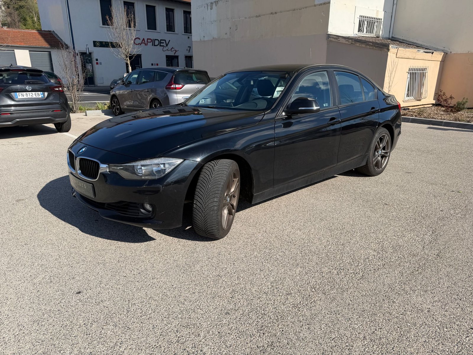 BMW série 3 320i Lounge 184cv