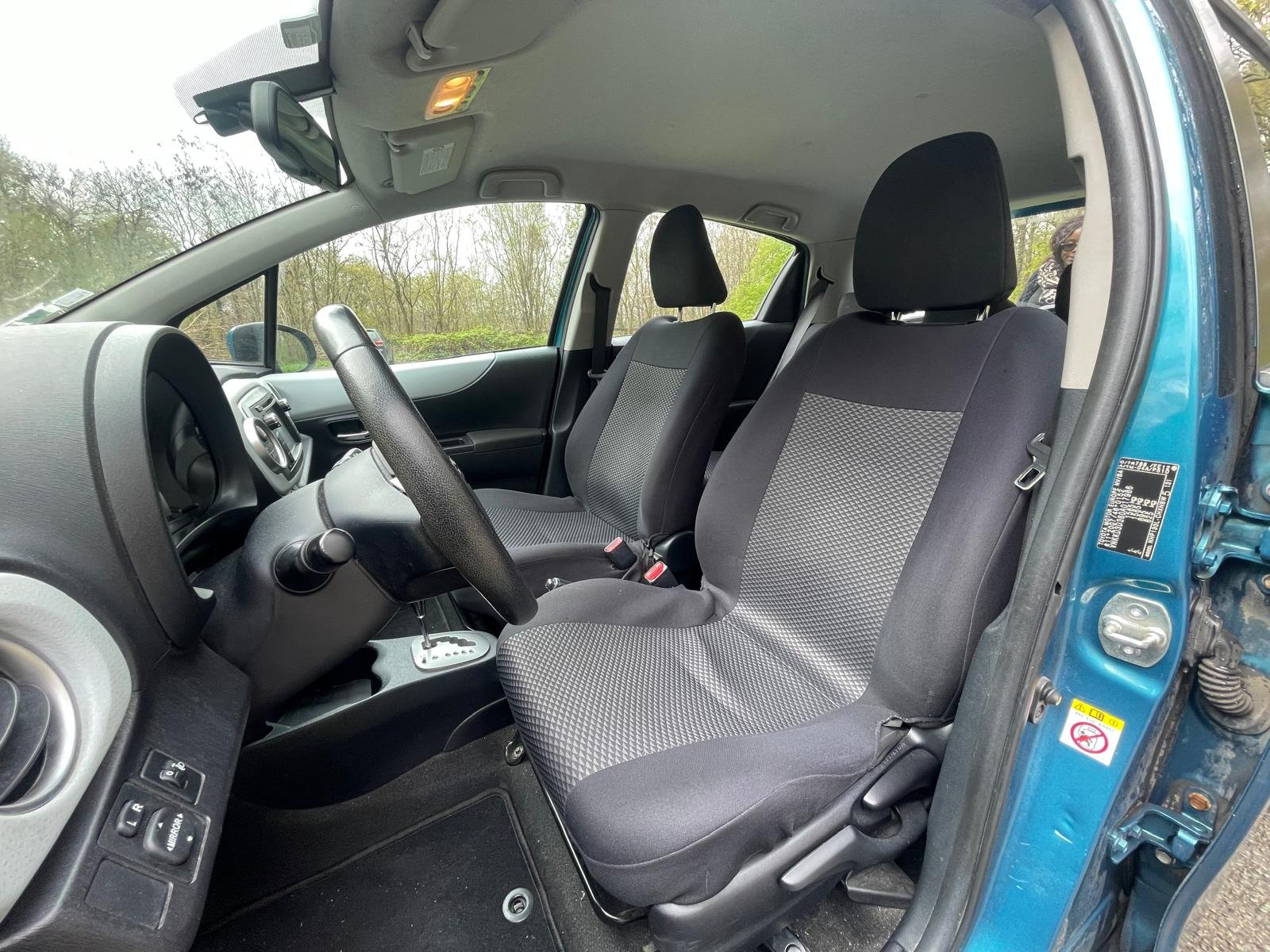 TOYOTA Yaris France 1.5 VVTi Hybrid 100h E-CVT 75