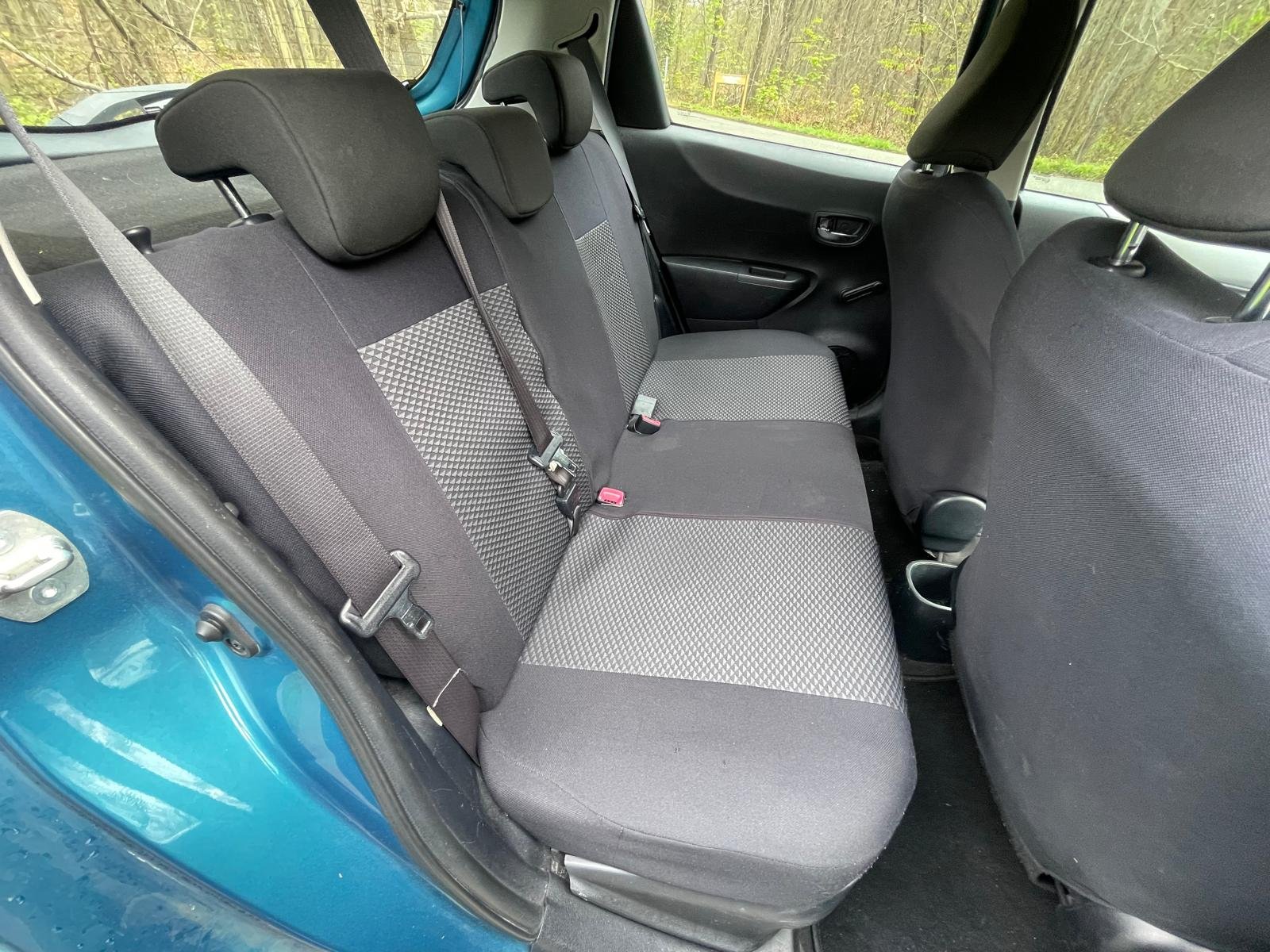 TOYOTA Yaris France 1.5 VVTi Hybrid 100h E-CVT 75