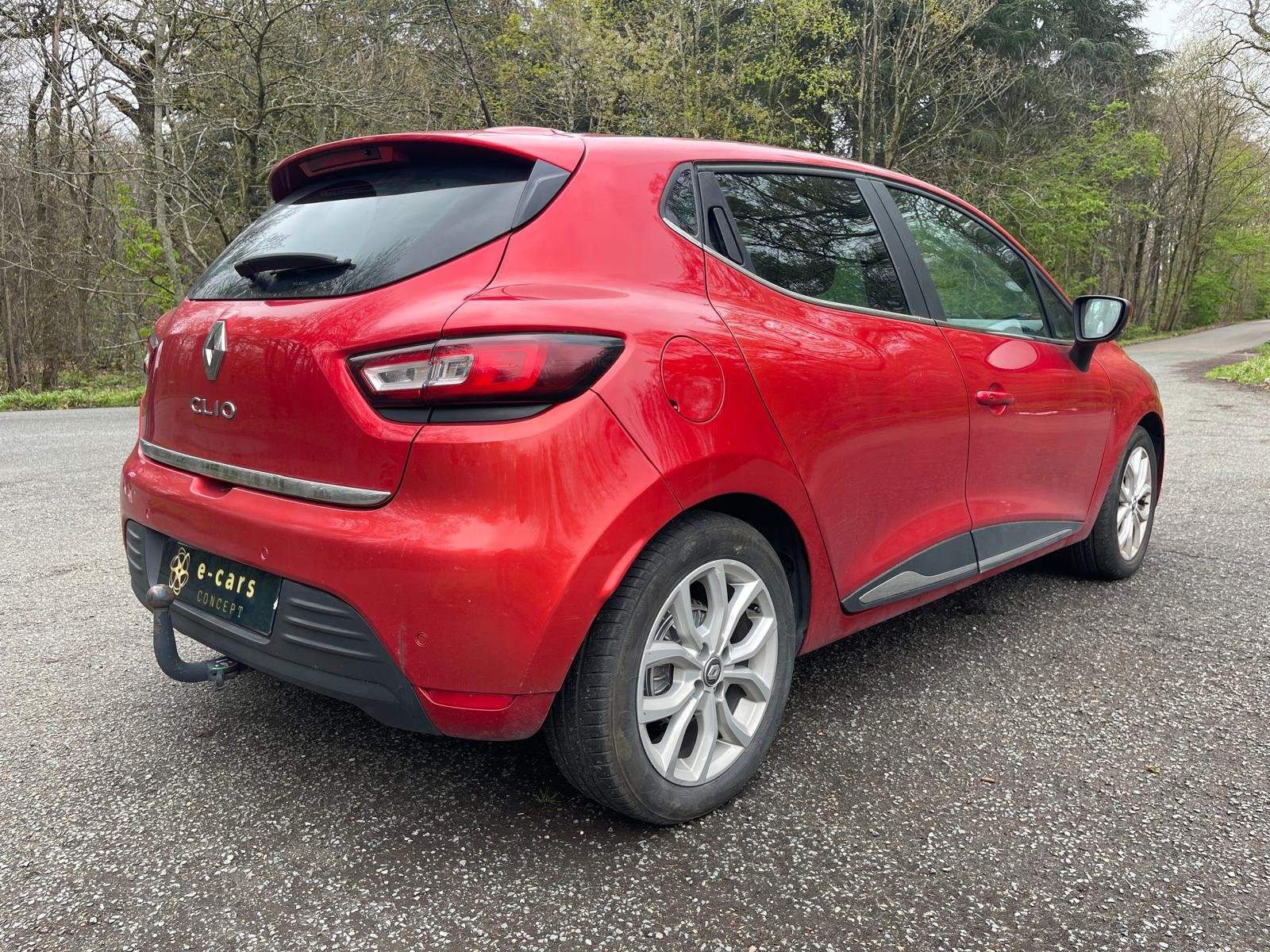 RENAULT Clio IV Phase 2 1.2 TCe 16V Energy EDC6 S&S 118 INTENS