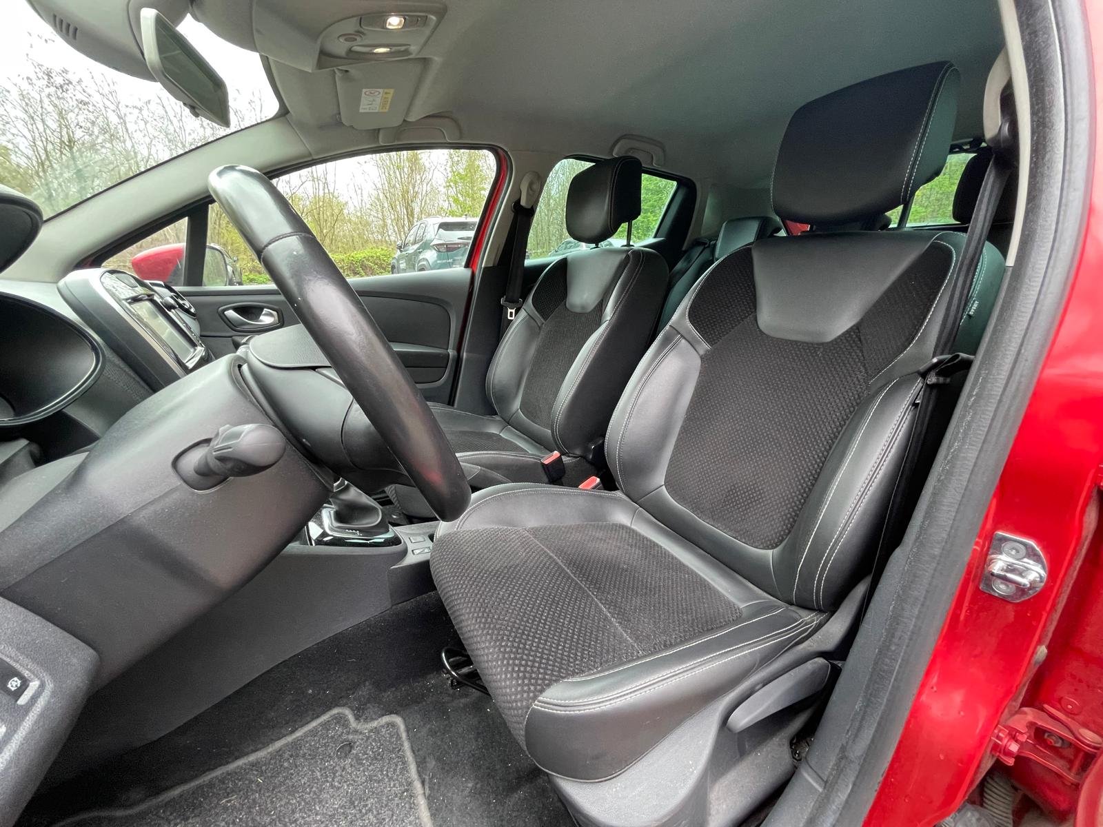 RENAULT Clio IV Phase 2 1.2 TCe 16V Energy EDC6 S&S 118 INTENS