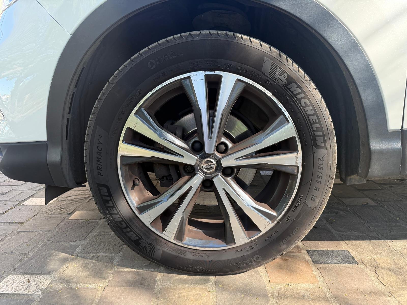 NISSAN Qashqai – Phase 2 (II) 1.3 DIG-T  DCT-7 160 Ch “ACENTA”