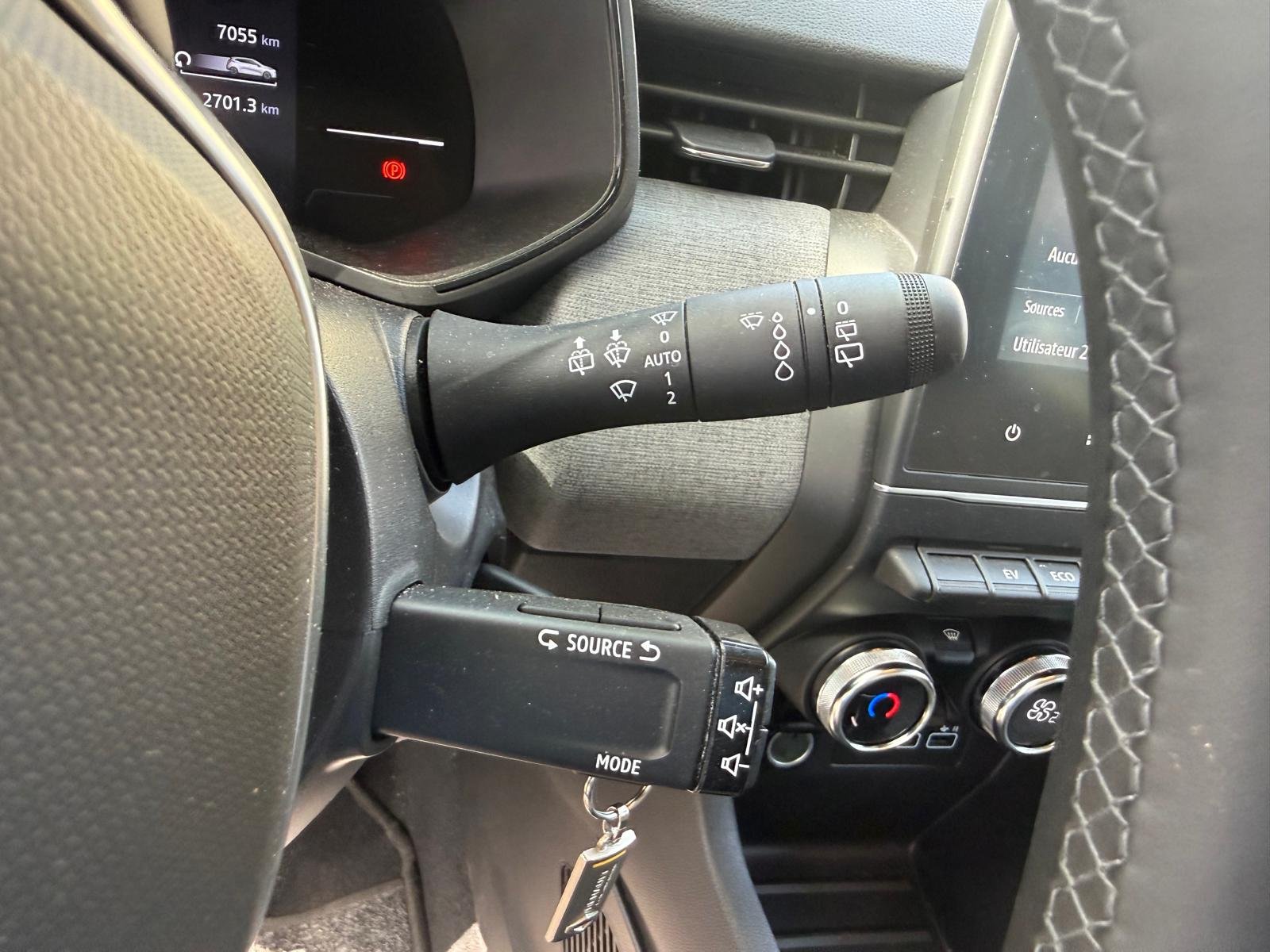 RENAULT Clio V (5) E-TECH 1.6 145Ch Hybrid “EQUILIBRE”