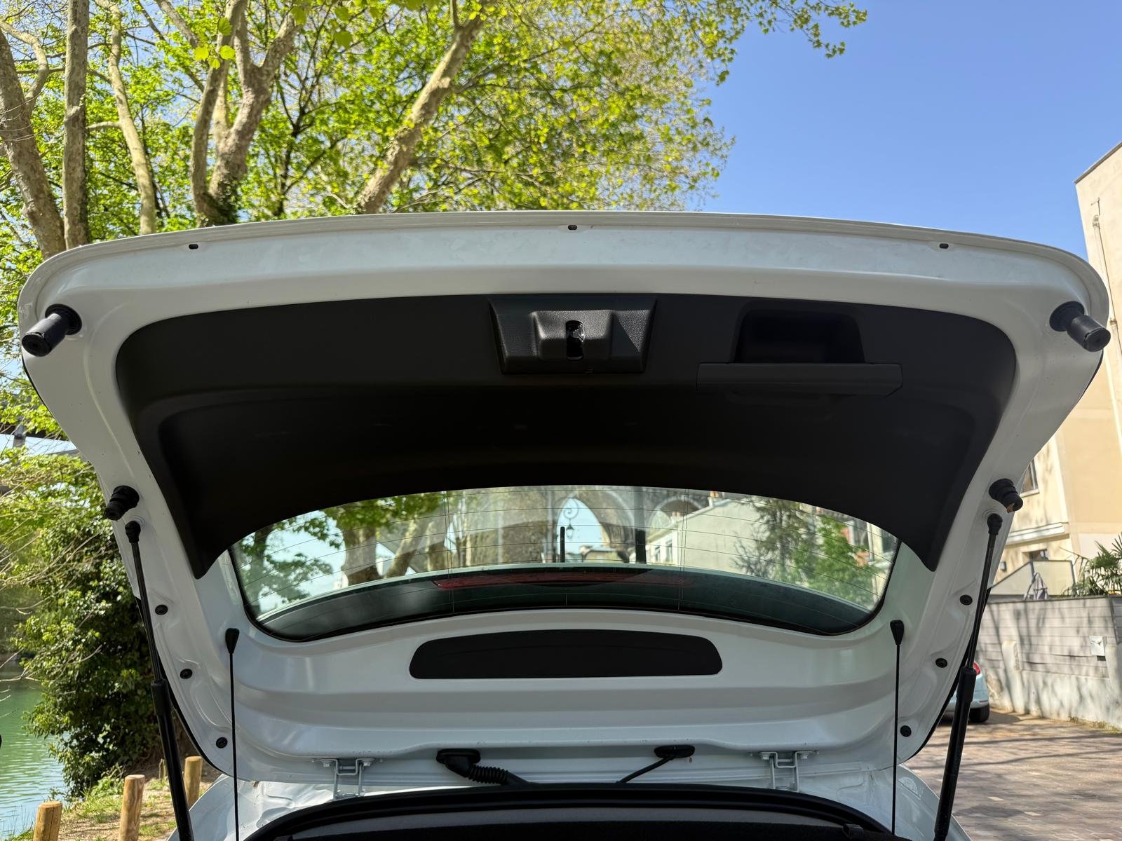 RENAULT Clio V (5) E-TECH 1.6 145Ch Hybrid “EQUILIBRE”