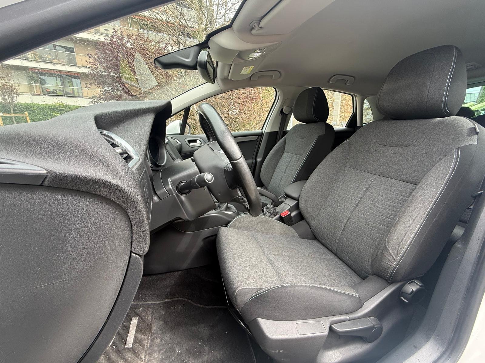 CITROËN C4 – Phase 2 (II) (B7) 1.2 THP PureTech 130 Ch “Feel”