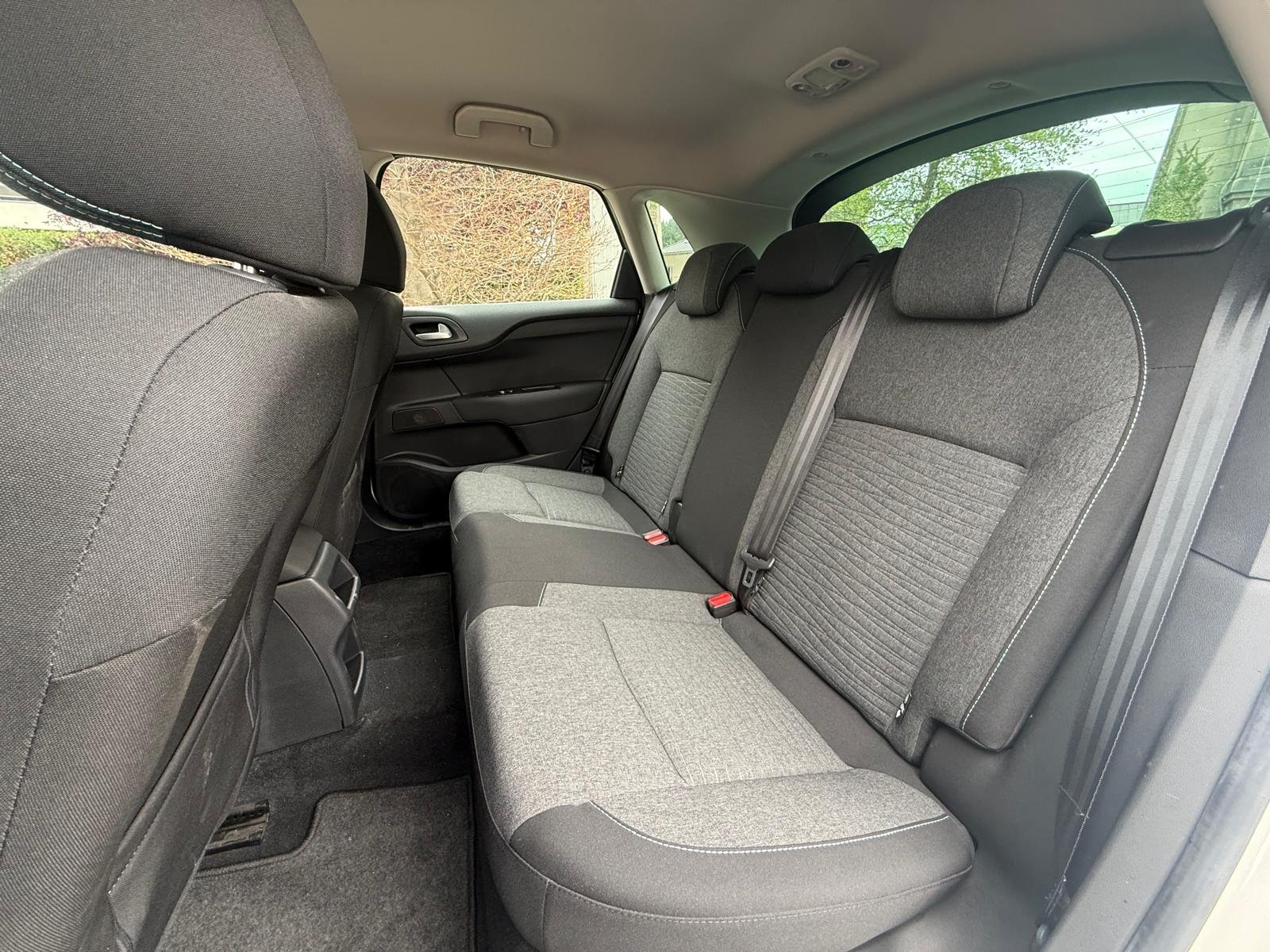 CITROËN C4 – Phase 2 (II) (B7) 1.2 THP PureTech 130 Ch “Feel”