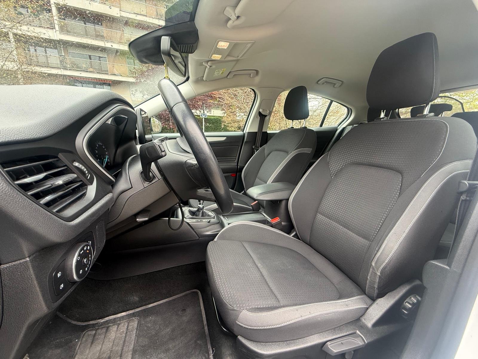 FORD Focus – IV (4) 1.5 TDCI 95 Ch “Business”