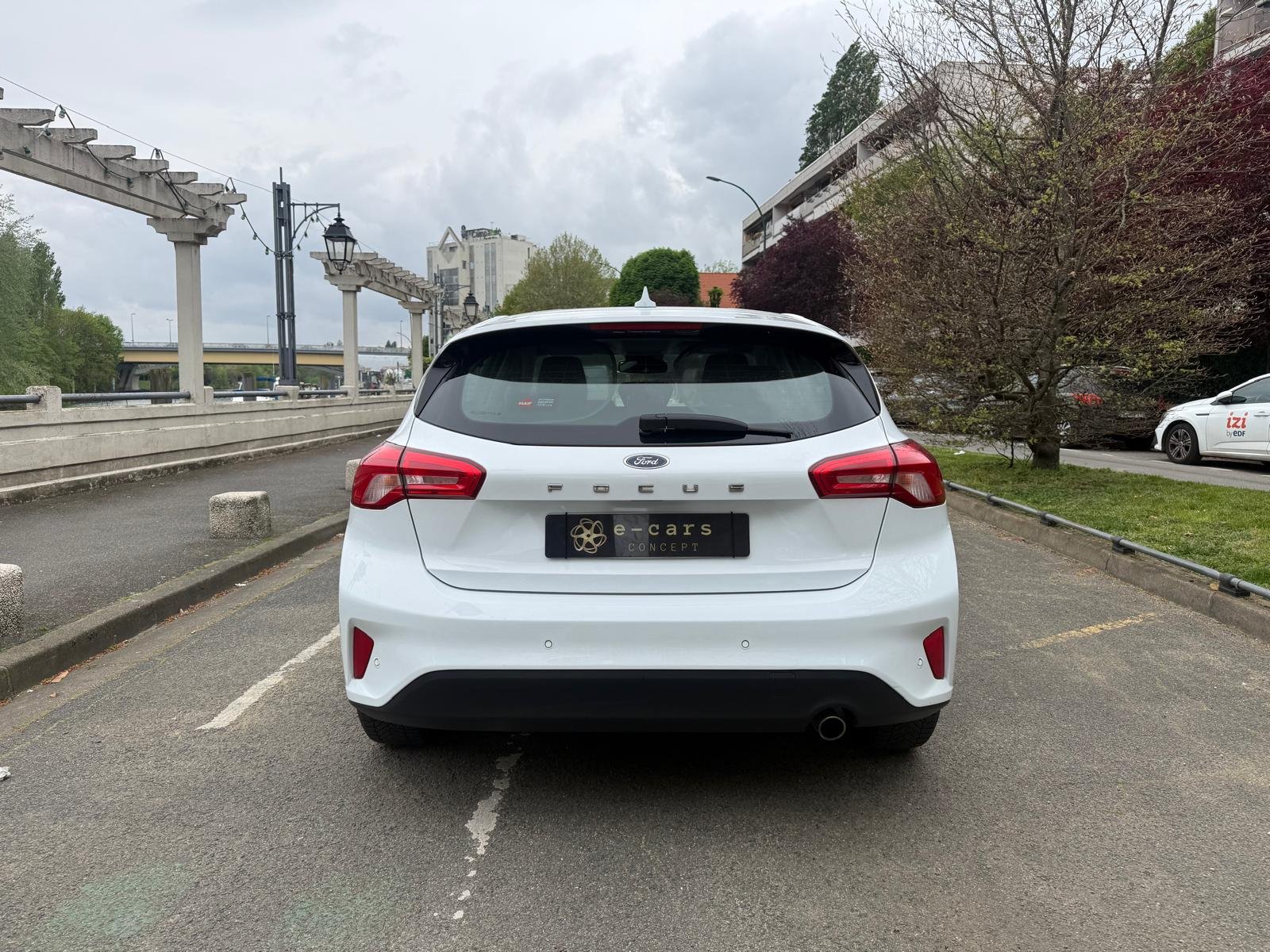 FORD Focus – IV (4) 1.5 TDCI 95 Ch “Business”