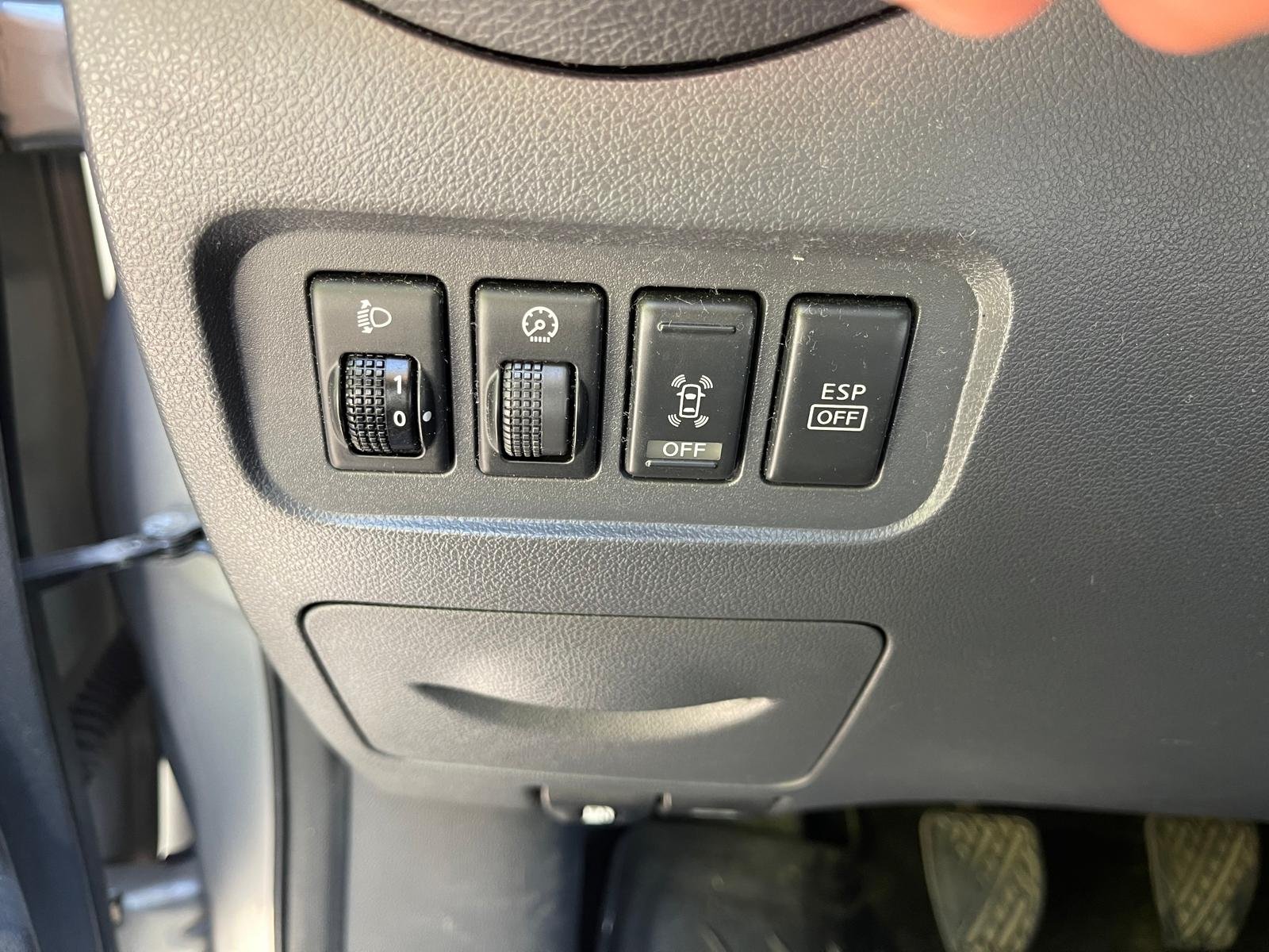 RENAULT Koleos I (X45) 2.0 dCi 4×4 173 PRIVILEGE