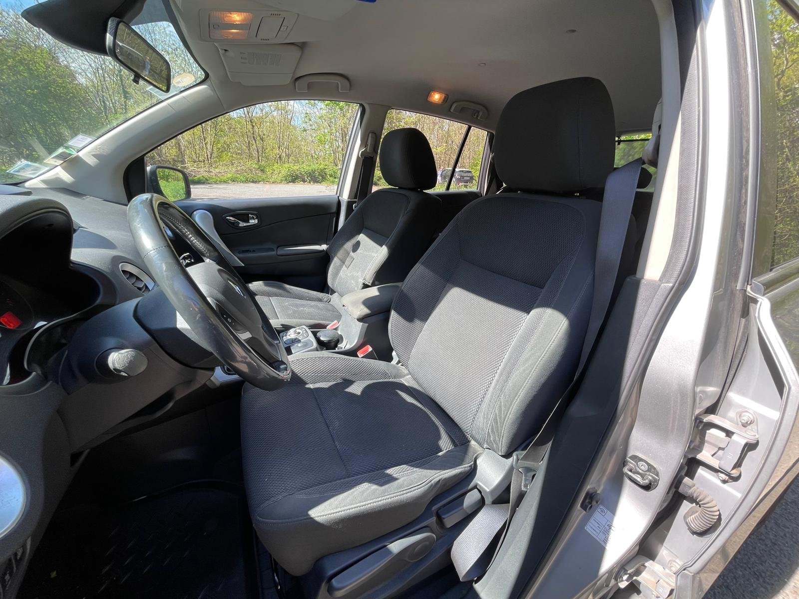 RENAULT Koleos I (X45) 2.0 dCi 4×4 173 PRIVILEGE