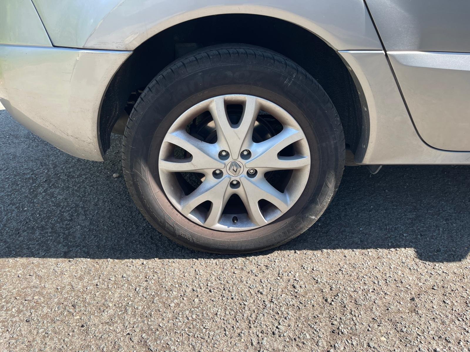 RENAULT Koleos I (X45) 2.0 dCi 4×4 173 PRIVILEGE