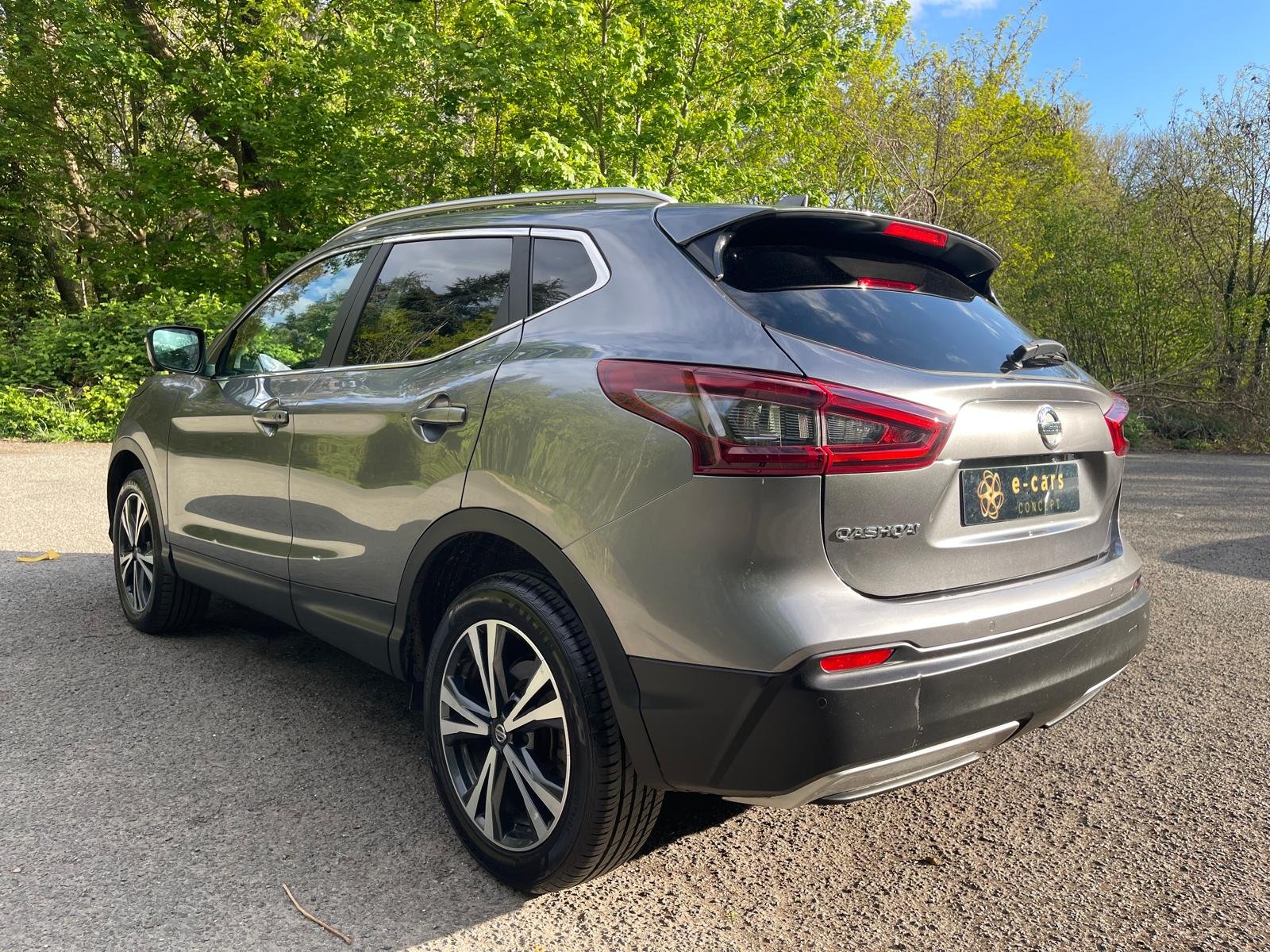 NISSAN Qashqai II Phase 2 2WD S&S 115 N-CONNECTA