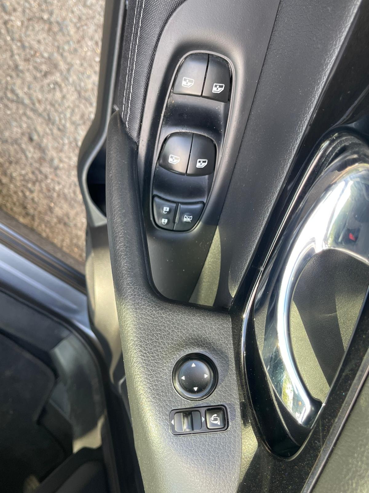 NISSAN Qashqai II Phase 2 2WD S&S 115 N-CONNECTA