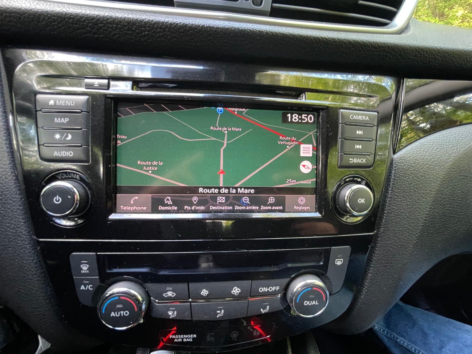 NISSAN Qashqai II Phase 2 2WD S&S 115 N-CONNECTA