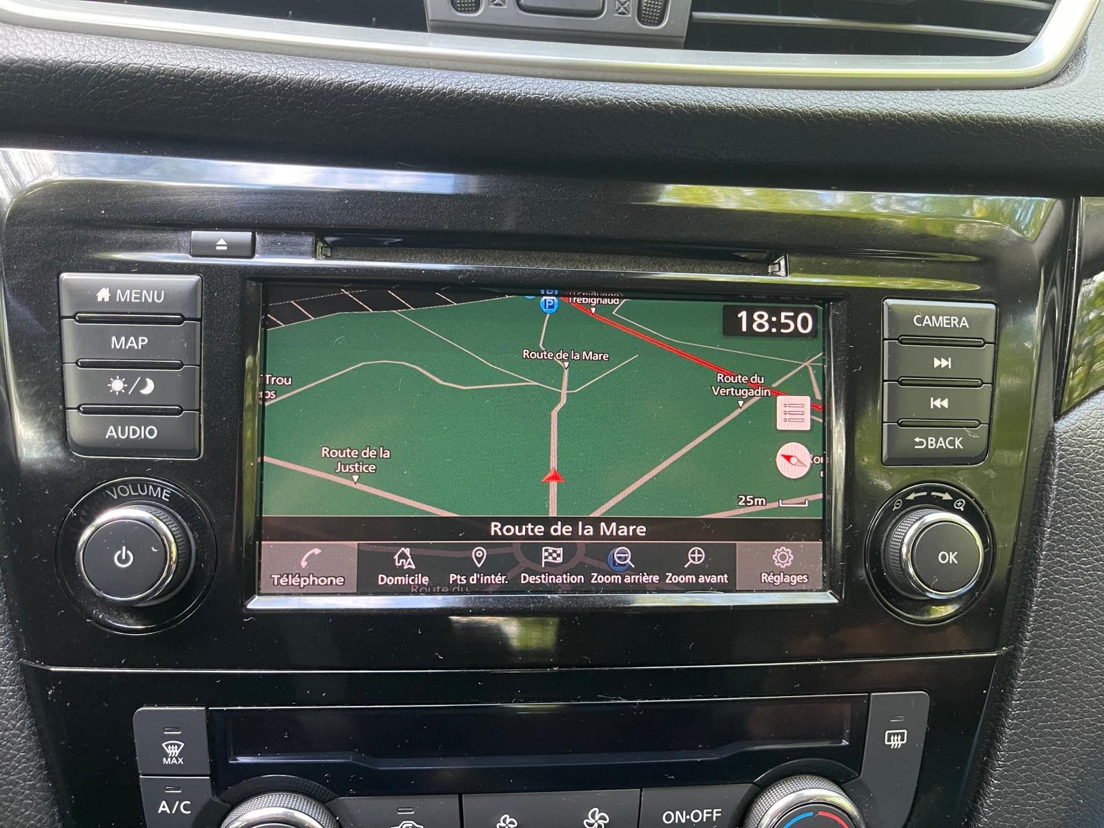 NISSAN Qashqai II Phase 2 2WD S&S 115 N-CONNECTA