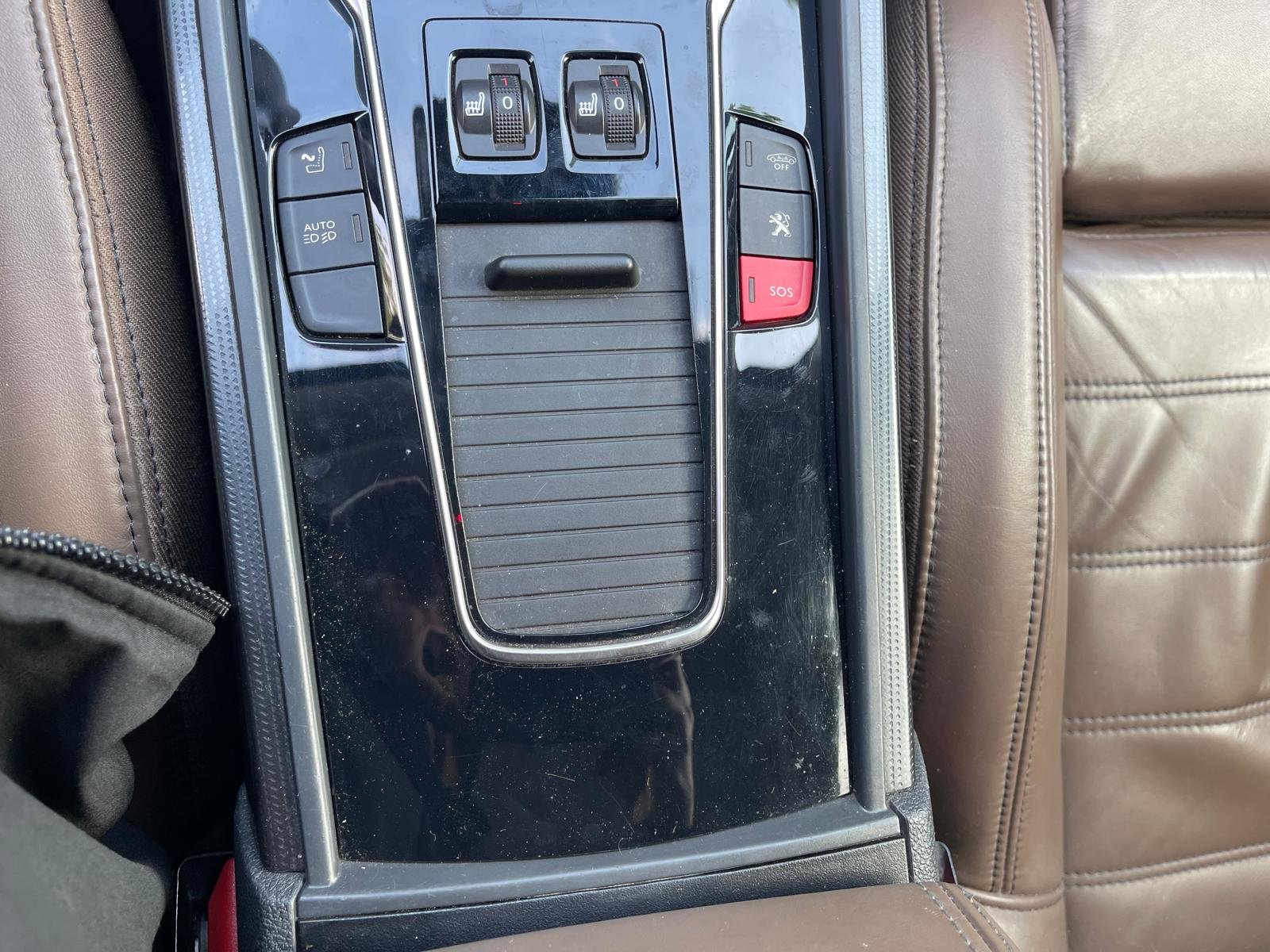 PEUGEOT 508 I Phase 2 2.0 HDi 16V S&S 180 FELINE