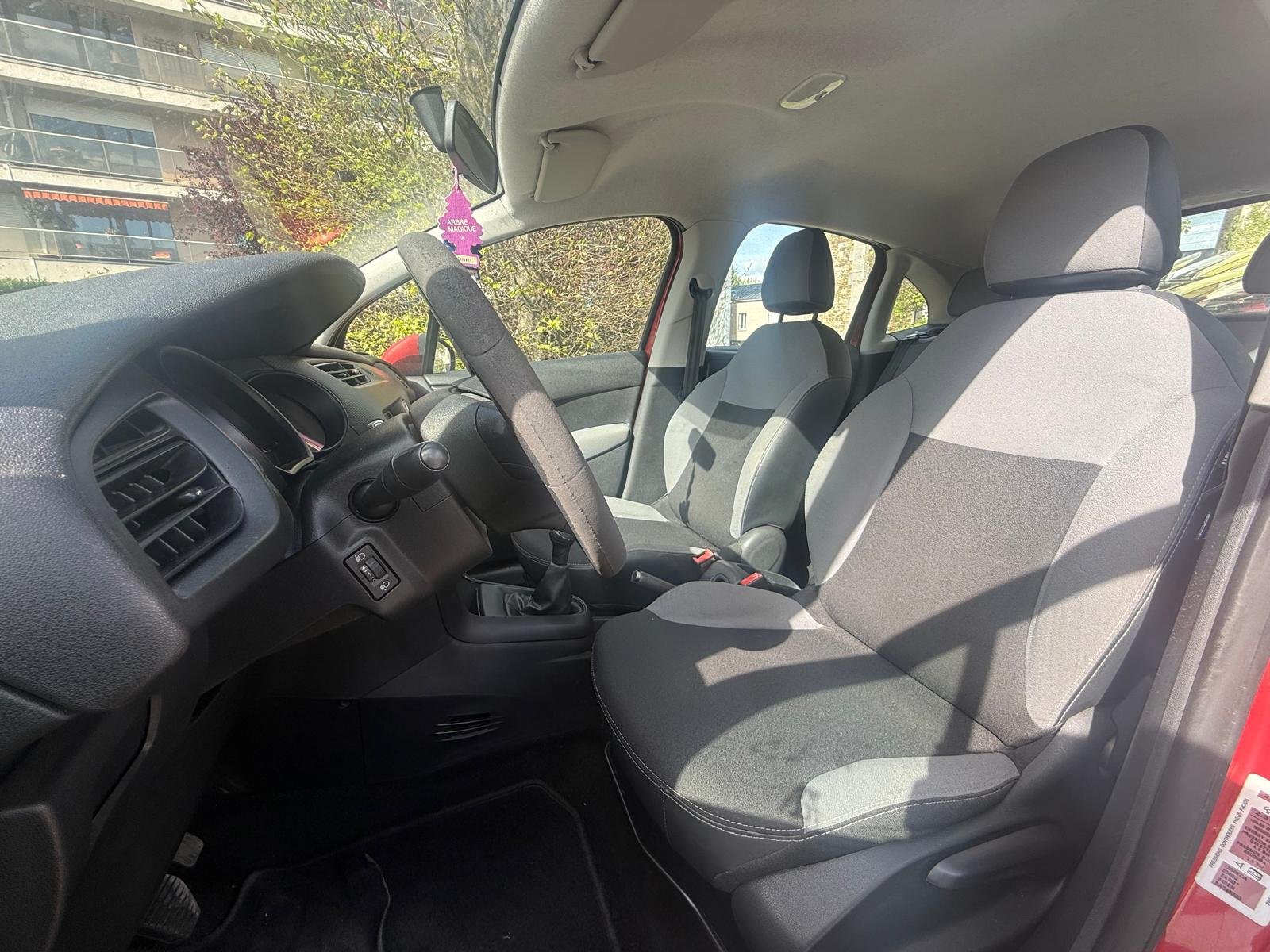 CITROËN C3 – II (2) (A51) 1.4 73Ch “Airdream”