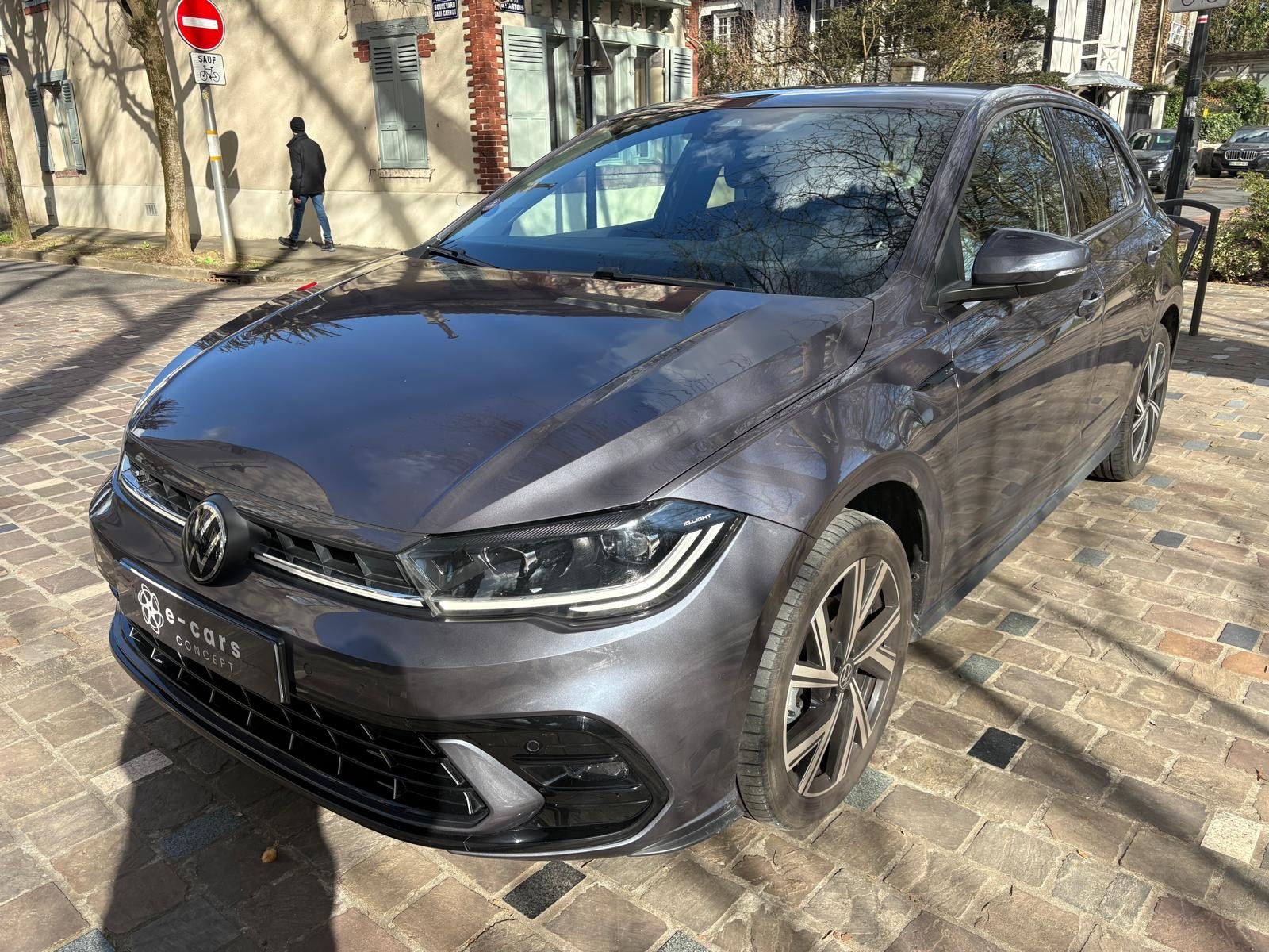 VOLKSWAGEN Polo VI “R-Line” 1.0 TSI 110ch