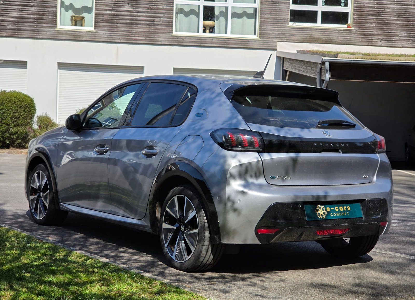 PEUGEOT e-208 – 136ch Batterie 50 kWh Finition GT