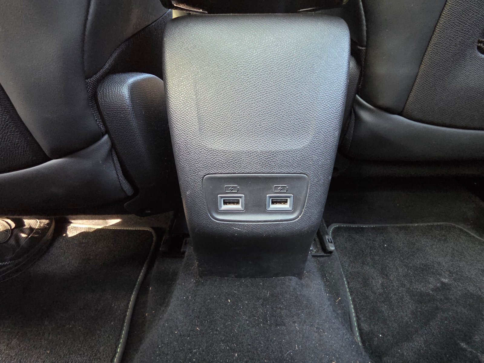 PEUGEOT e-208 – 136ch Batterie 50 kWh Finition GT