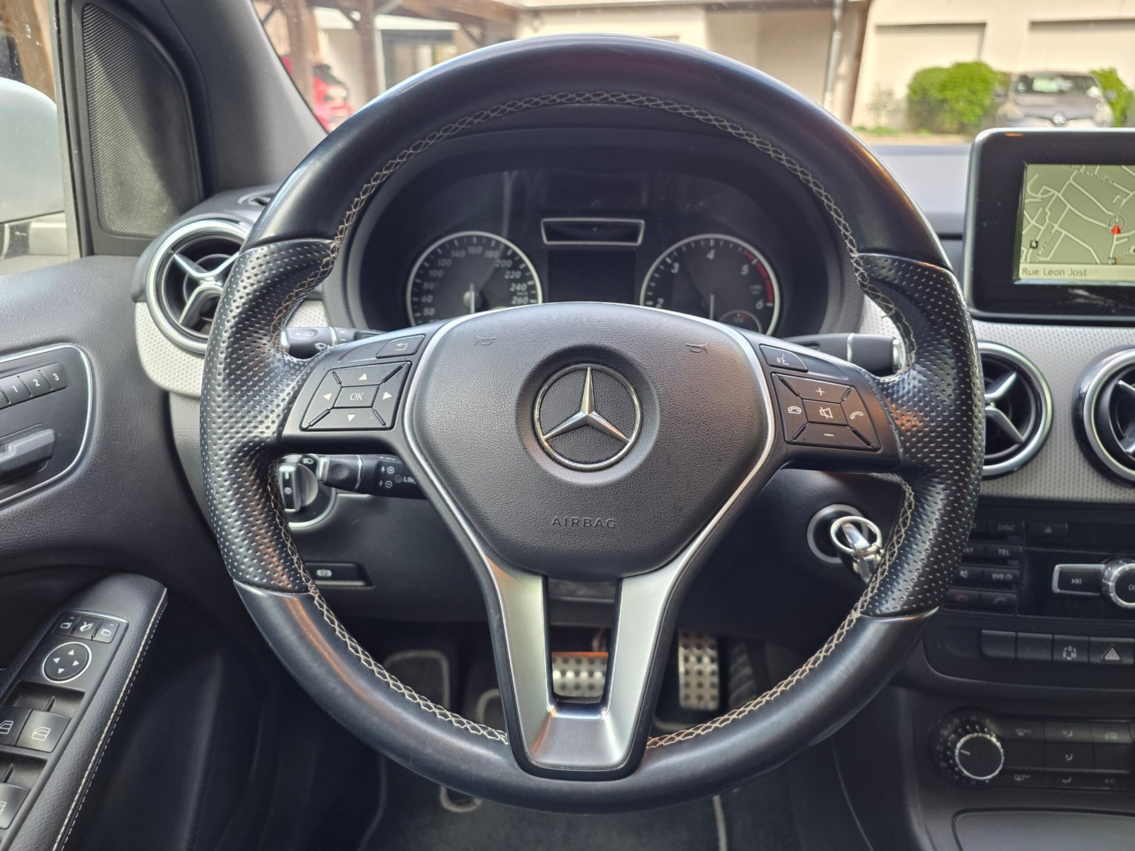 MERCEDES-BENZ CLASSE B Sport – 180 CDI 109ch 7G-DCT