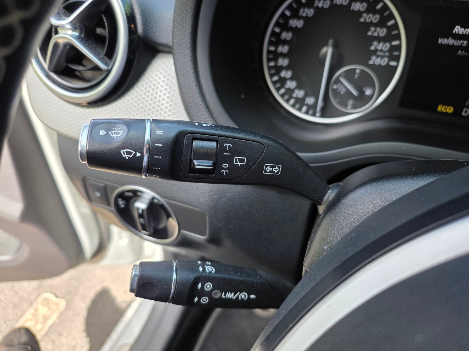 MERCEDES-BENZ CLASSE B Sport – 180 CDI 109ch 7G-DCT