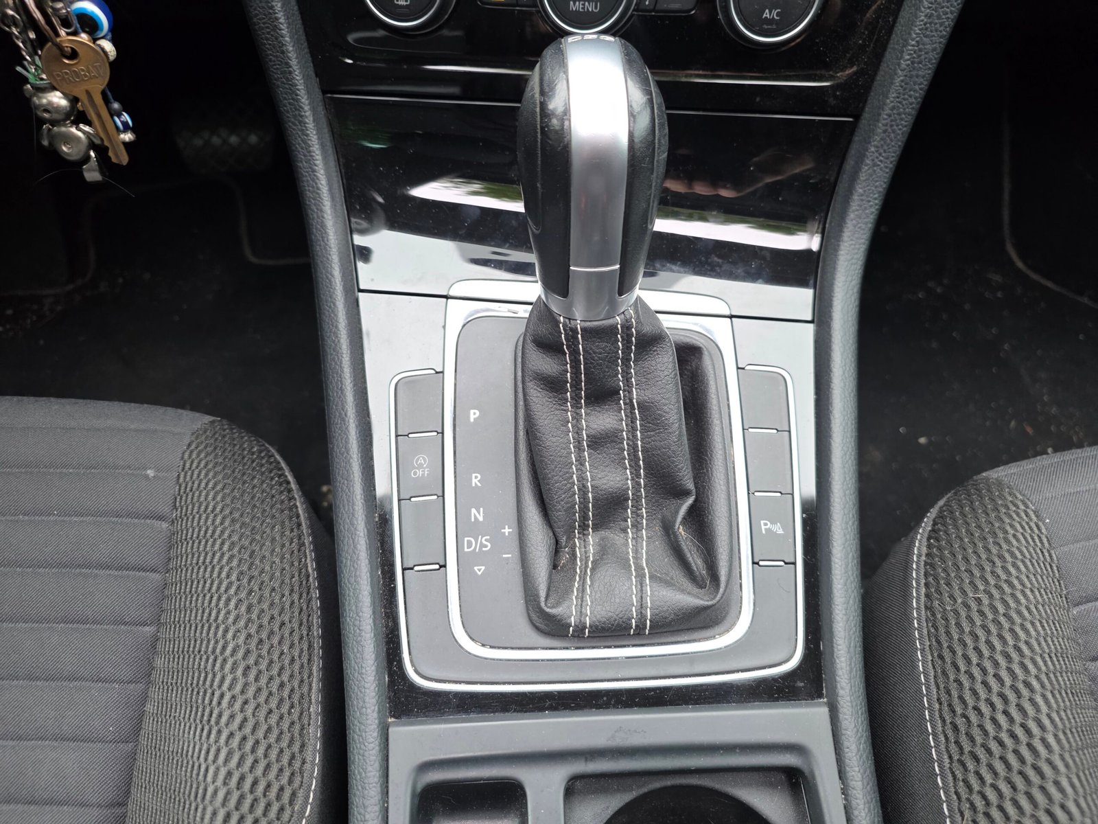 VOLKSWAGEN GOLF VII CUP – 1.6 TDI 105ch DSG7
