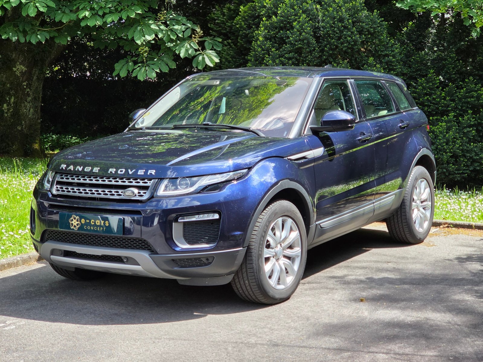 LAND ROVER RANGE ROVER EVOQUE SE – 2.0 TD4 150ch BVA9