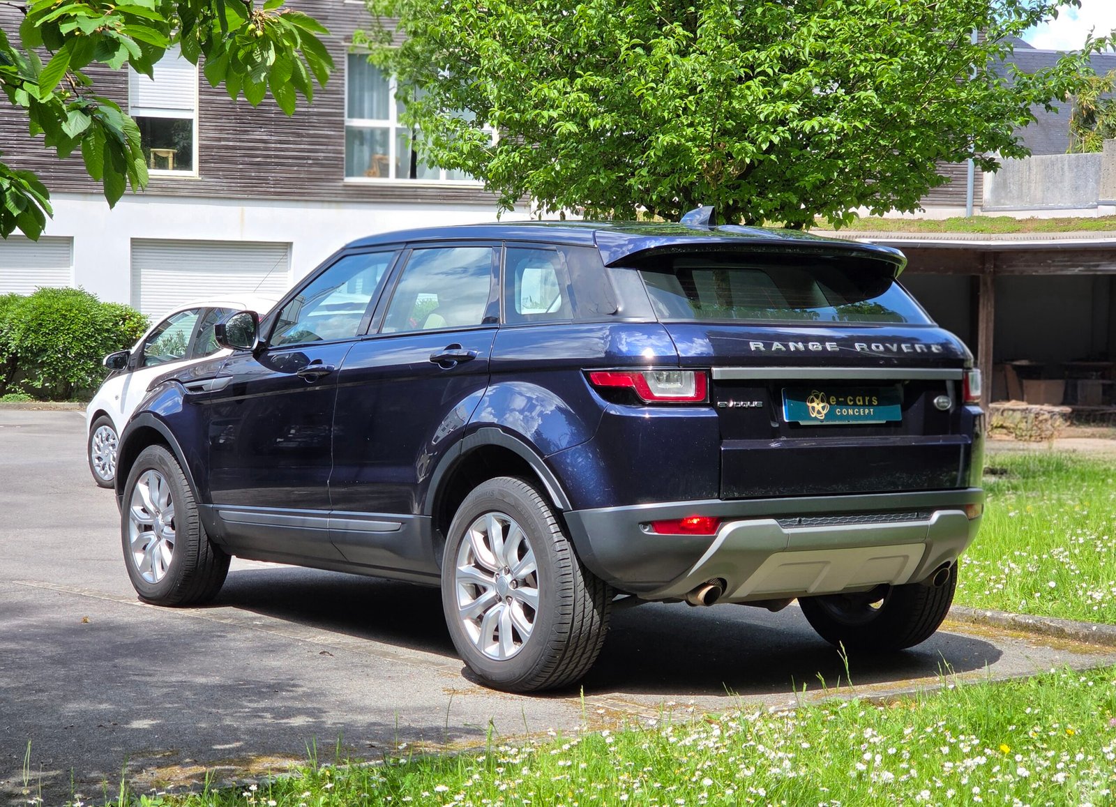 LAND ROVER RANGE ROVER EVOQUE SE – 2.0 TD4 150ch BVA9