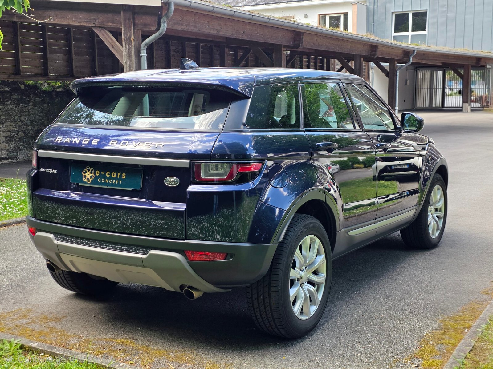 LAND ROVER RANGE ROVER EVOQUE SE – 2.0 TD4 150ch BVA9