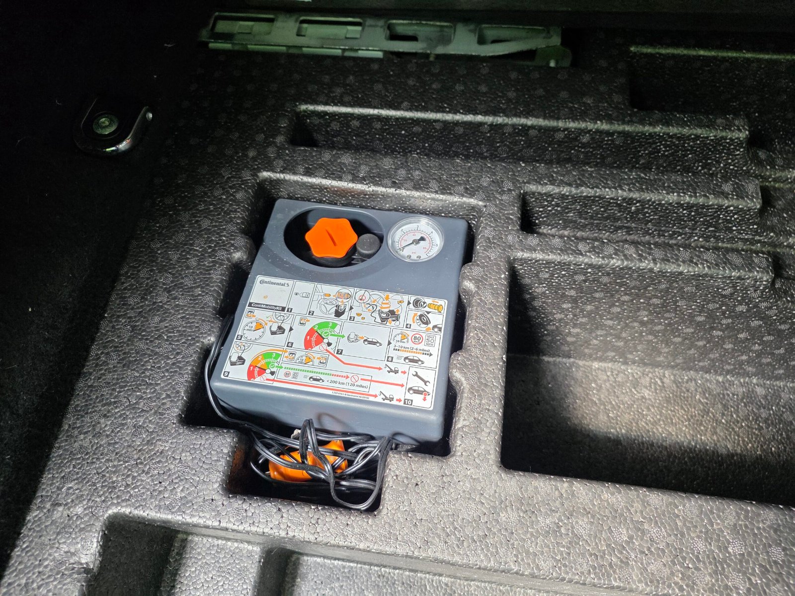 LAND ROVER RANGE ROVER EVOQUE SE – 2.0 TD4 150ch BVA9