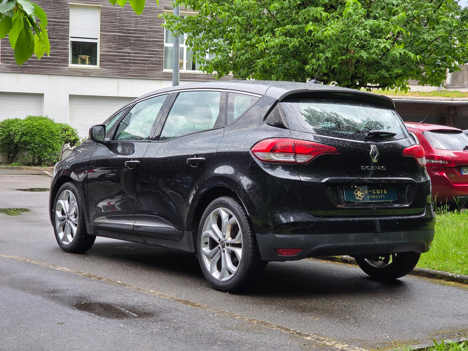 RENAULT SCENIC 4 BUSINESS – 1.3 TCe 140ch BVM6