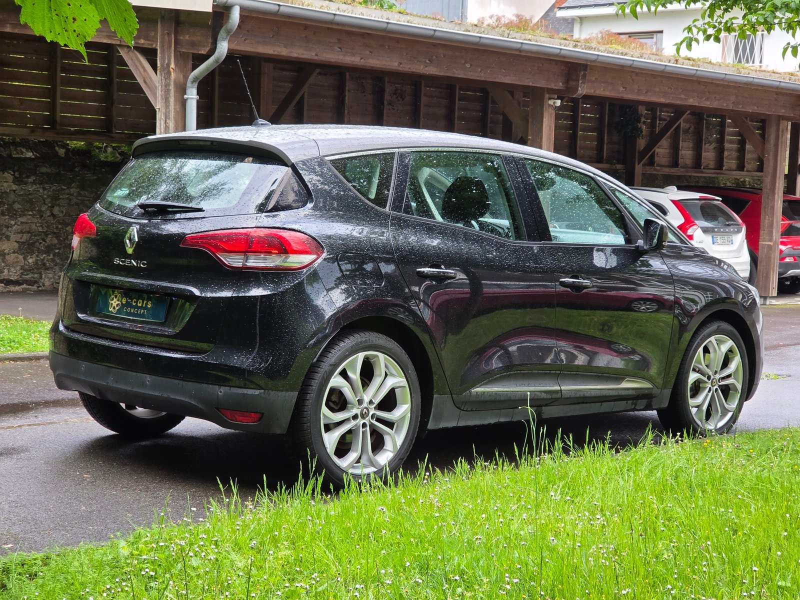 RENAULT SCENIC 4 BUSINESS – 1.3 TCe 140ch BVM6