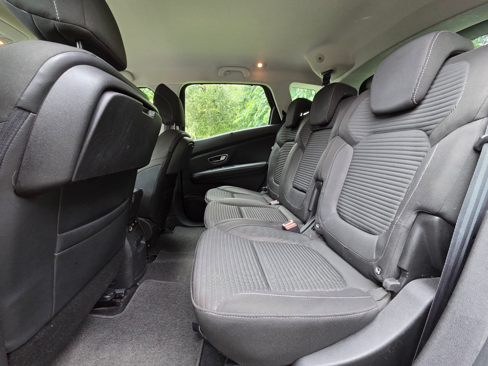 RENAULT SCENIC 4 BUSINESS – 1.3 TCe 140ch BVM6