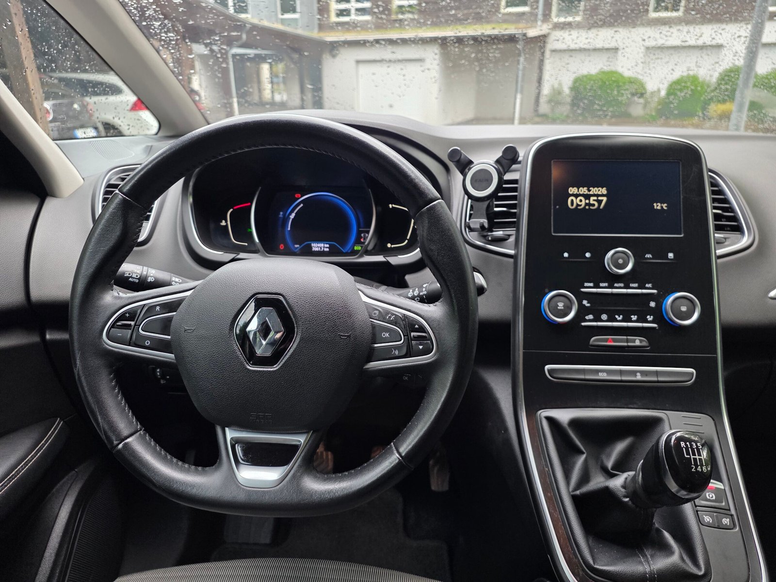 RENAULT SCENIC 4 BUSINESS – 1.3 TCe 140ch BVM6