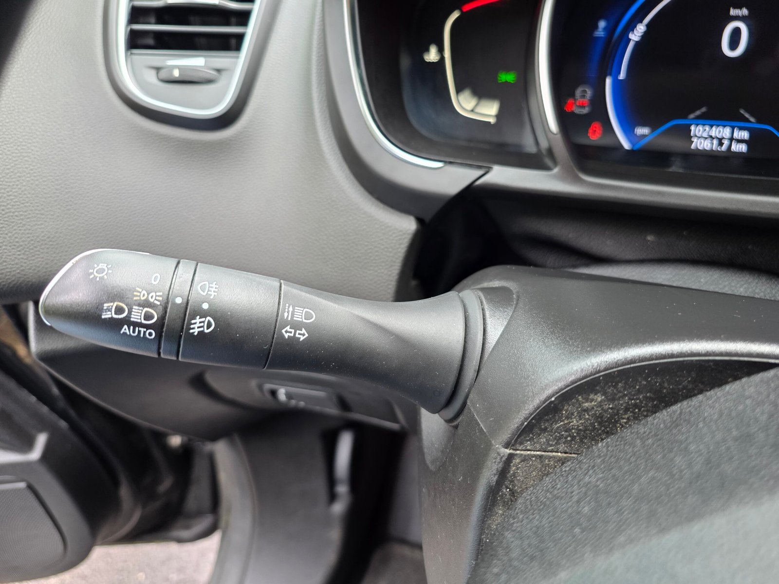 RENAULT SCENIC 4 BUSINESS – 1.3 TCe 140ch BVM6