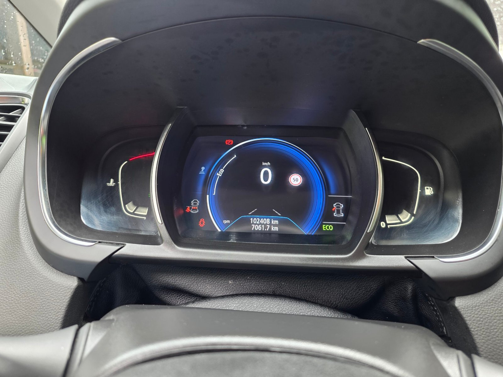 RENAULT SCENIC 4 BUSINESS – 1.3 TCe 140ch BVM6