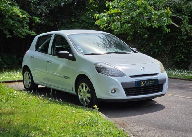 RENAULT CLIO III COLLECTION – 1.2 16v 75ch BVM5