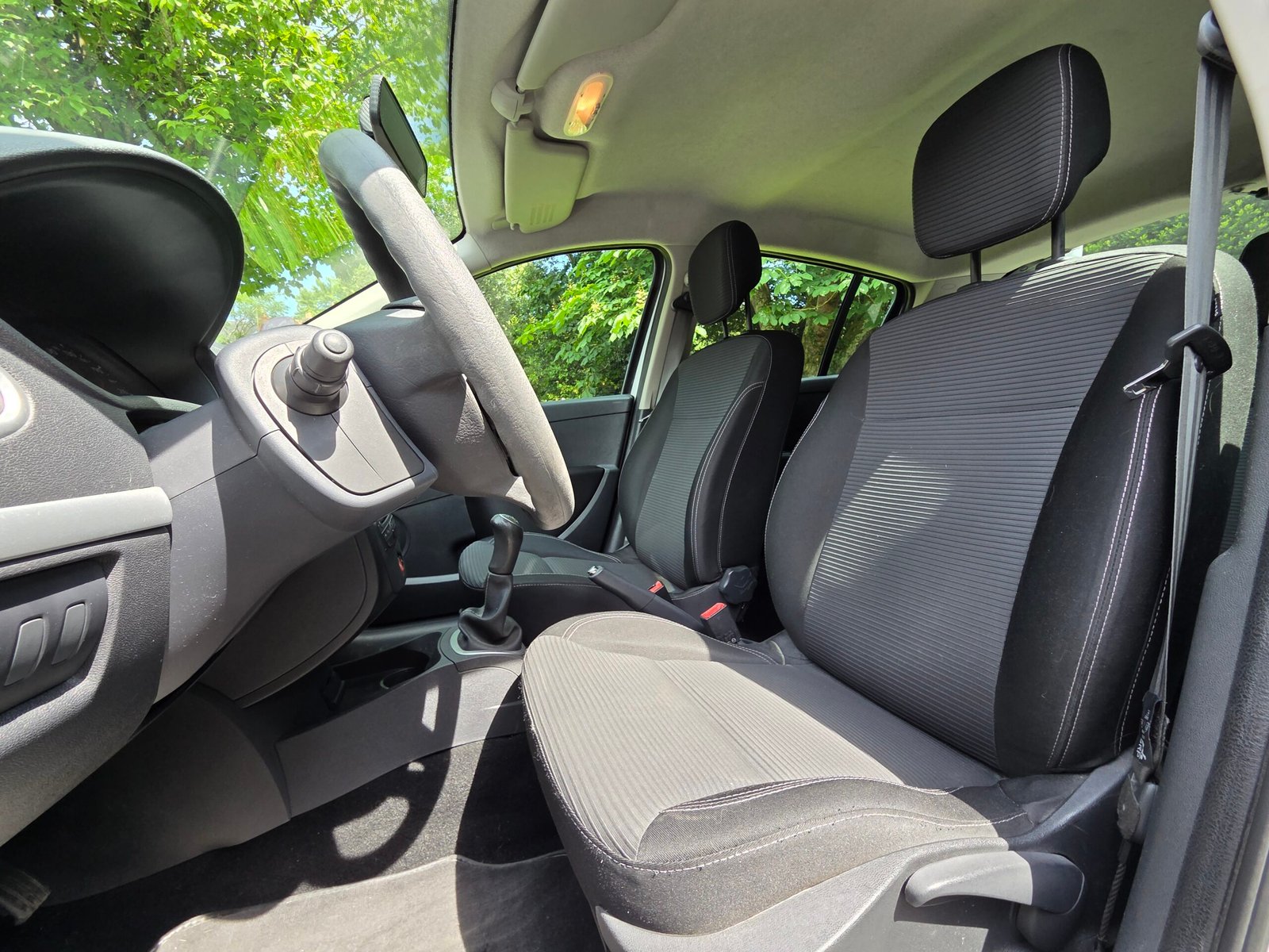 RENAULT CLIO III COLLECTION – 1.2 16v 75ch BVM5
