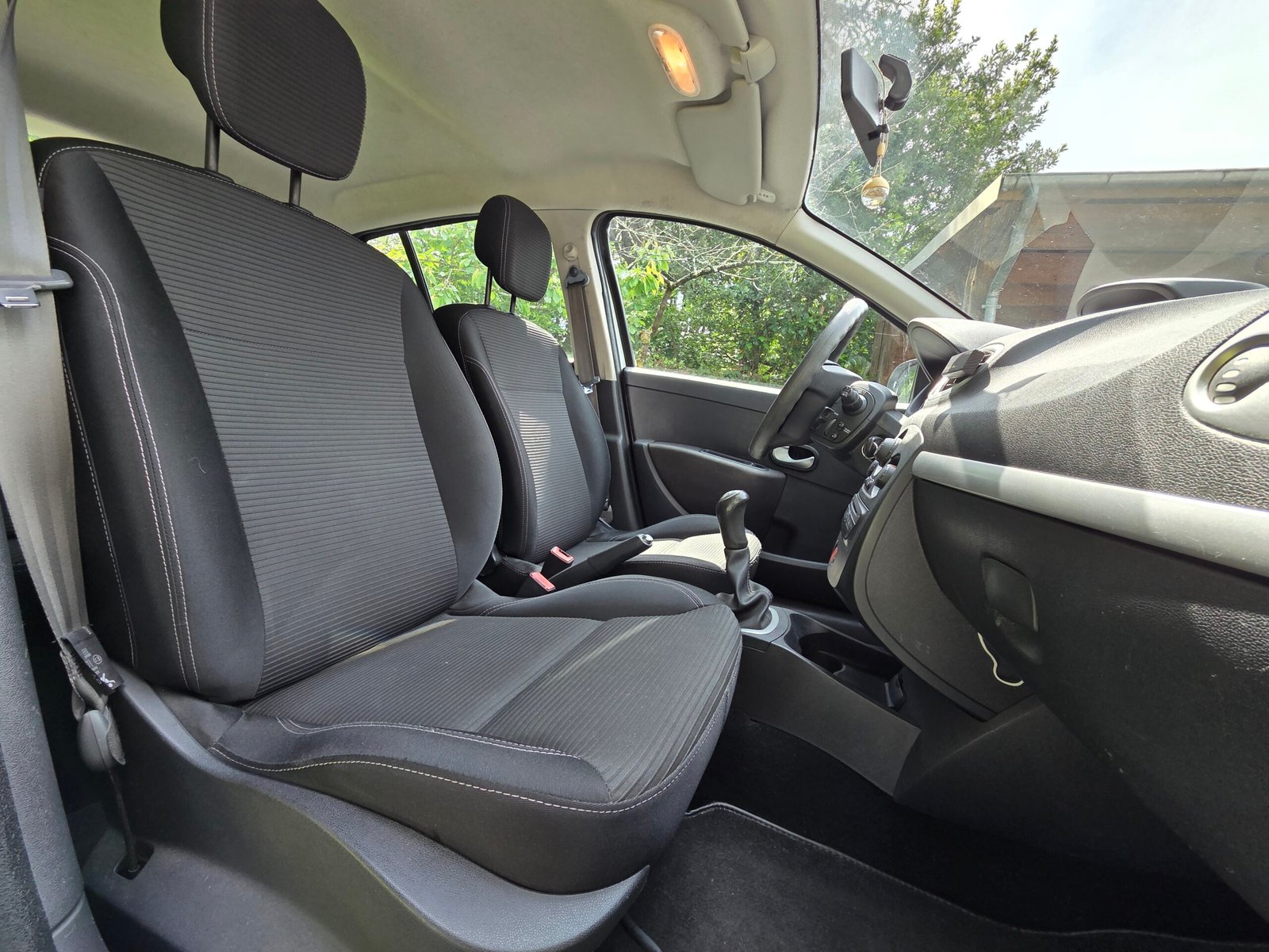 RENAULT CLIO III COLLECTION – 1.2 16v 75ch BVM5